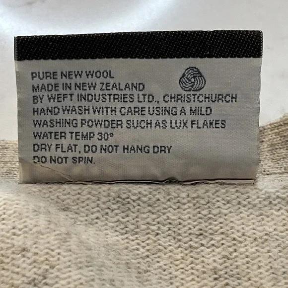 Colonial Concepts New Zealand Heritage Wool XL Sweater Button Vest Graphic Knit‎ - Picture 7 of 7